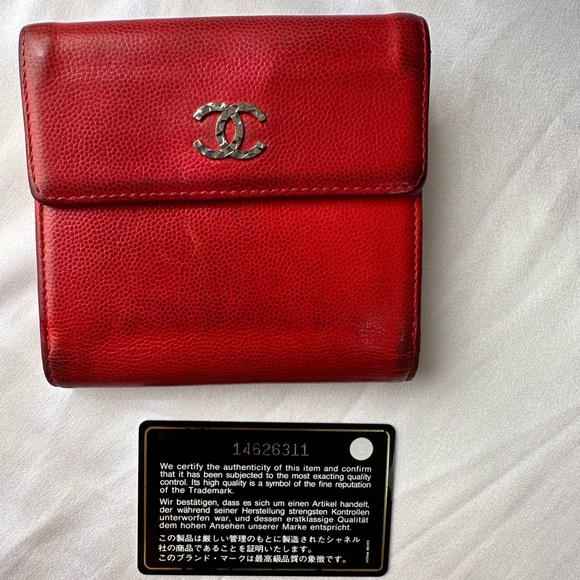 Chanel Authentic Wallet Red Caviar - Picture 2 of 16